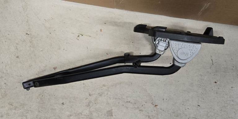 Givi monokey top plate and rear rack for Honda Blackbird 