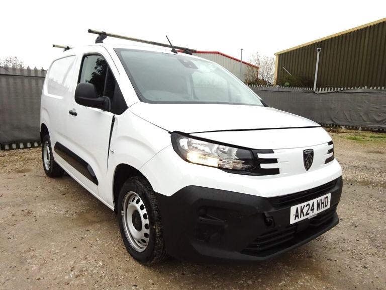 2024 24 REG PEUGEOT PARTNER PROFESSIONAL L1 DIESEL VAN DAMAGED SALVAGE