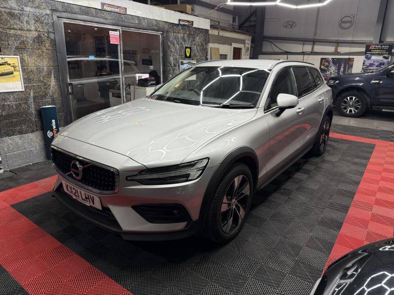 VOLVO V60 CROSS COUNTRY 2.0 Cross Country B4 AWD (197hp) Auto 2021