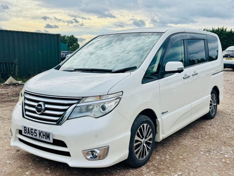 2015 Nissan Serena 2.0 Highway Star V Selection Safety II S-Hybrid 5dr CVT MPV Petrol/Electric Hy...
