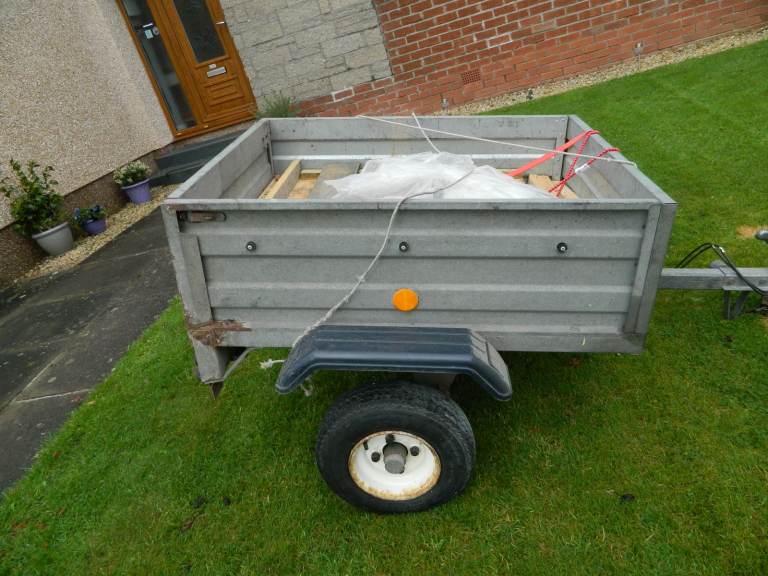 4' x 3 ' Trailer with spare wheel