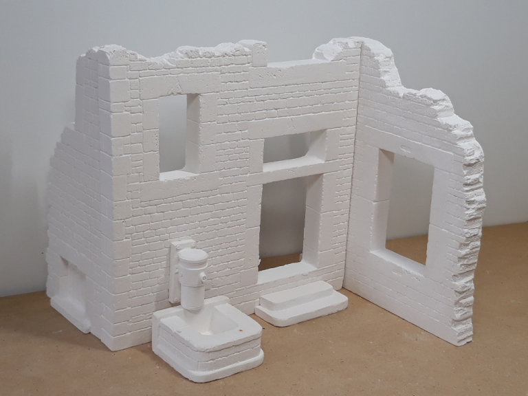 1:35 scale Verlinden Farm ruin model, diorama accessory 1/35