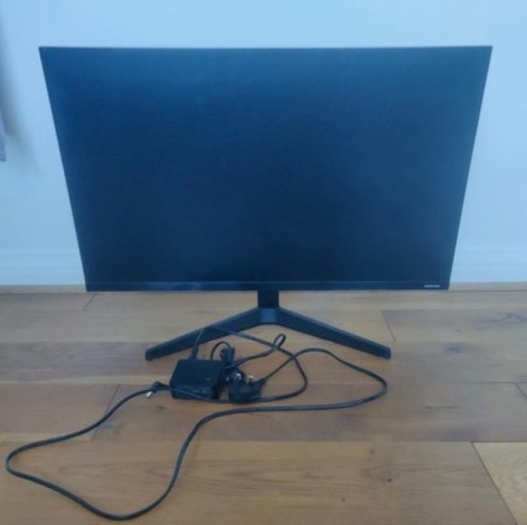 Samsung 27 Inch FHD Monitor S27C310 1080p 75Hz FreeSync IPS HDMI - Barely Used