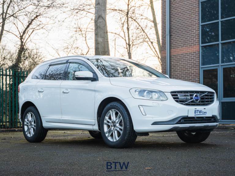 Volvo, XC60 SE LUX NAV AWD D4, 2015, 1960 (cc)