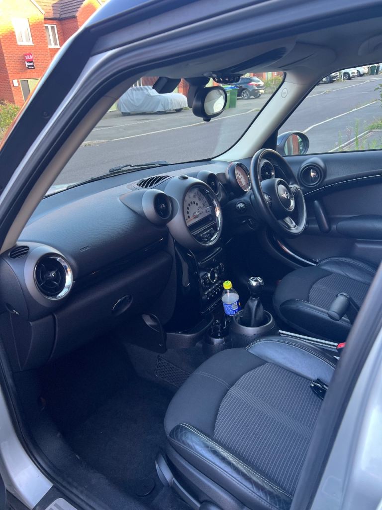 Mini, COUNTRYMAN, Hatchback, 2012, Manual, 1598 (cc), 5 doors