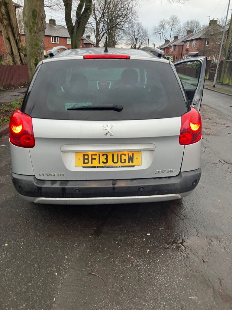 Peugeot, 207, Estate, 2013, Manual, 1560 (cc), 5 doors