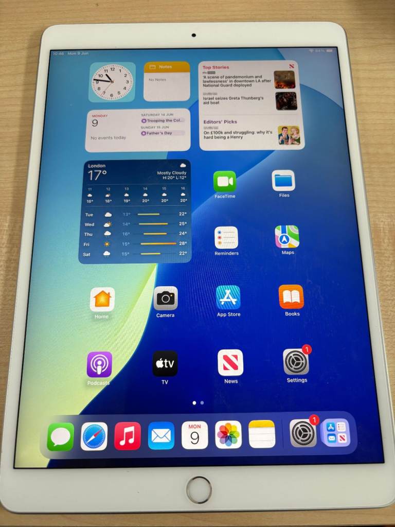 Apple Ipad Air 3 64GB Ios18 2019 10.5 inch Wifi Very Good Condition - Delivery Available