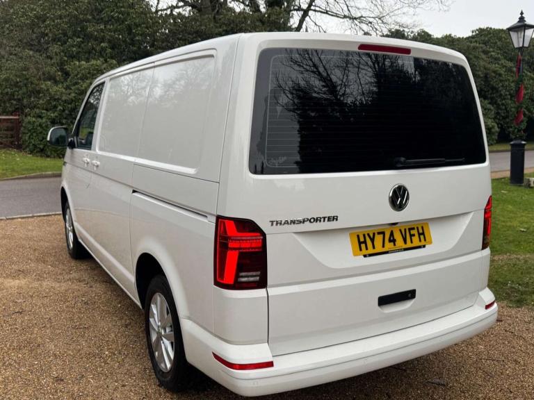 2024 Volkswagen Transporter 2.0 TDI 150 Highline Van DSG PANEL VAN DIESEL Automatic
