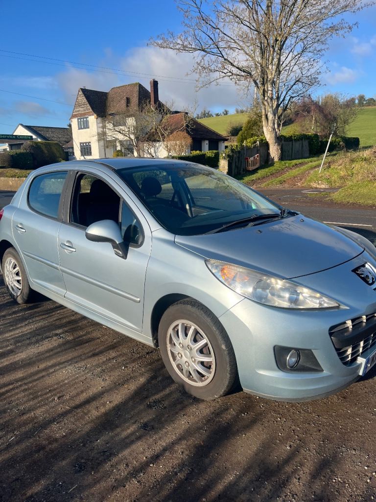 Peugeot, 207, Hatchback, 2011, Manual, 1560 (cc), 5 doors