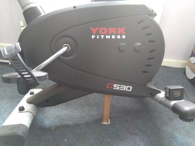YORK FITNESS C530 Exercise Bike – Very Good Condition