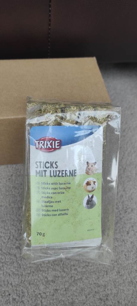 Trixie Sticks with Lucerne box of 7