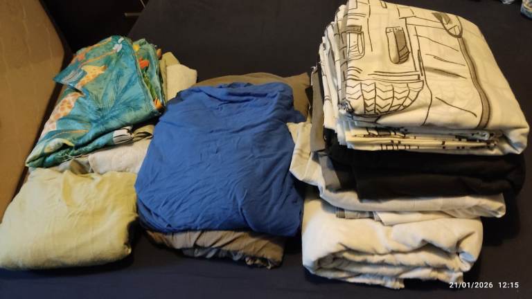 Bed sheets, fitted sheets