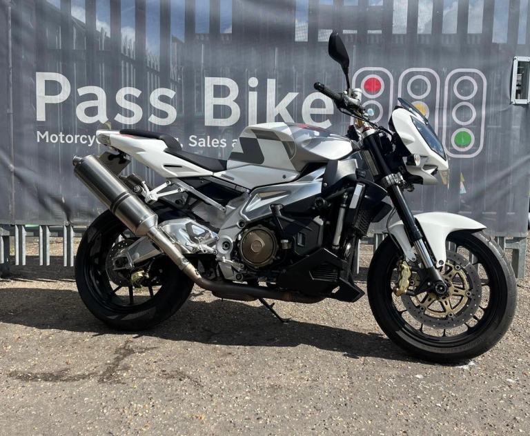 2010 Aprilia Tuono 1000R 1000cc V Twin Motorcycle