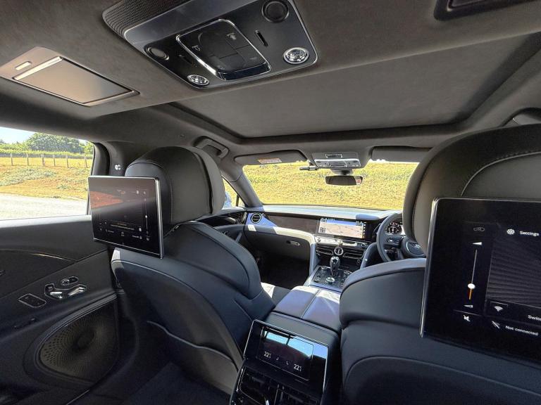 2025 Bentley Flying Spur 4.0 V8 Ultra-Performance 25.9kWh Speed Saloon 4dr Petrol Plug-in Hybrid ...