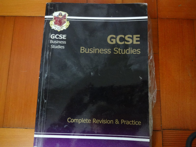 GCSE Business Studies Complete Revision & Practice Guide Book 