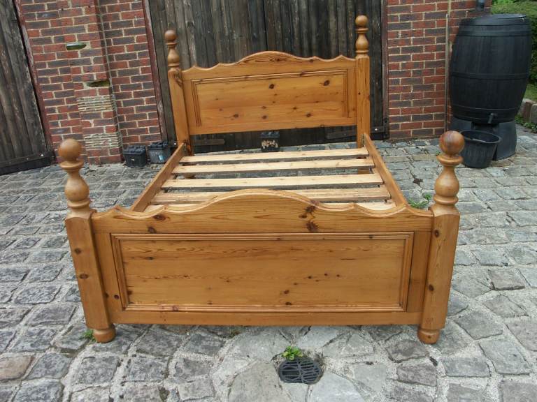  DOUBLE Antique-waxed-pine-double-bed