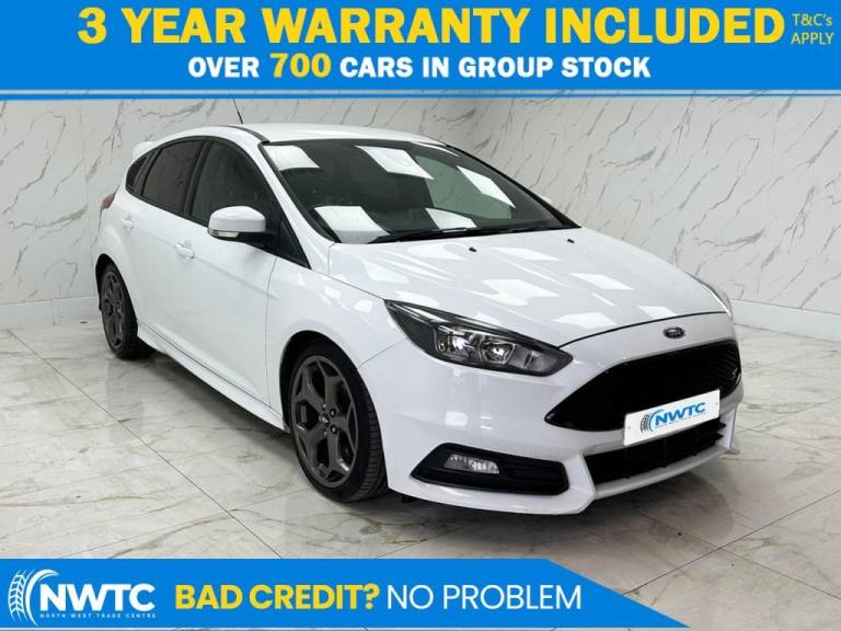 2016 Ford Focus 2.0 TDCi ST-1 Hatchback 5dr Diesel Manual Euro 6 (s/s) (185 ps) Hatchback Diesel ...