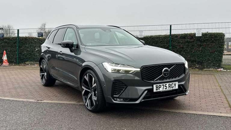 2025 Volvo XC60 Ultra, B5 AWD Mild hybrid, Petrol, Dark ESTATE Petrol/Electric Hybrid Automatic