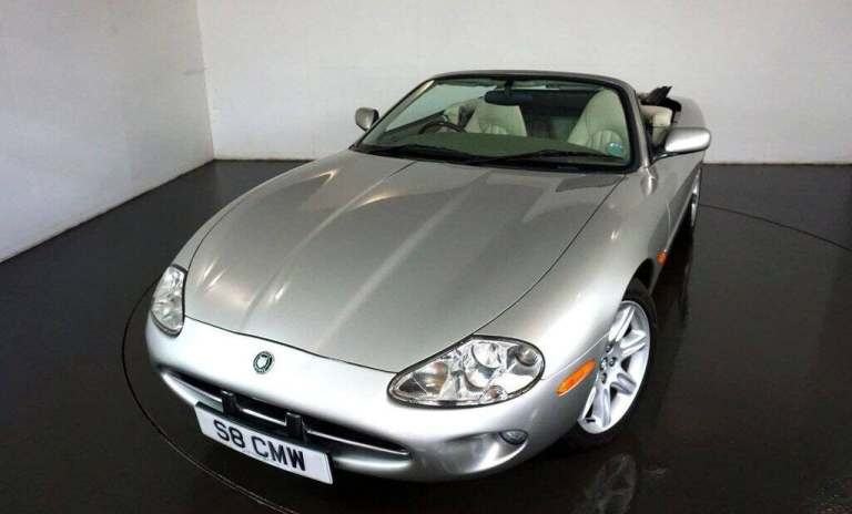 1998 Jaguar XK8 4.0 Convertible 2dr Petrol Automatic (284 g/km, 290 bhp)-FANTASTIC LOW MILE Conve...