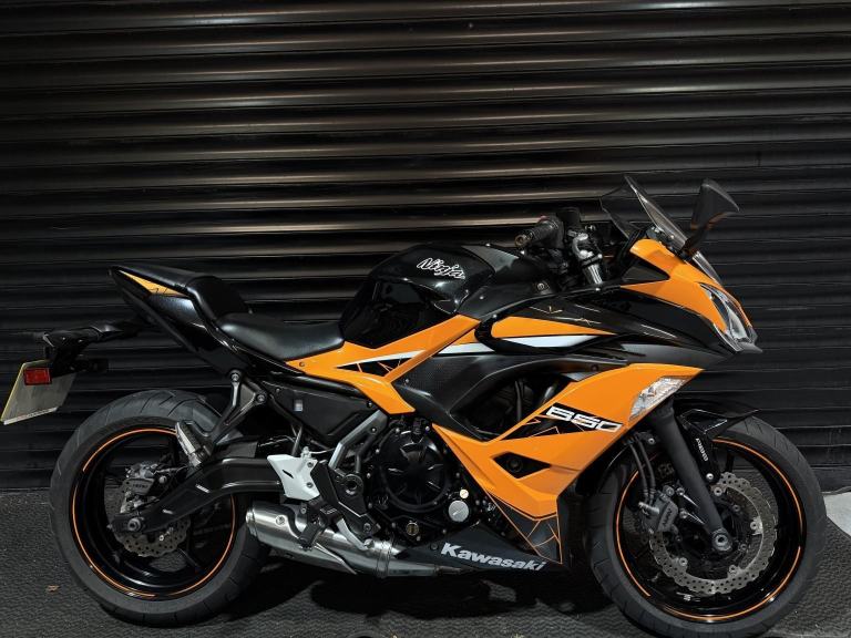 2019 KAWASAKI NINJA 650  