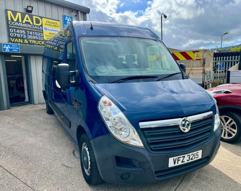 Vauxhall Movano F3500 2.3cdti 125ps L3H2 9 Seater Van 2015