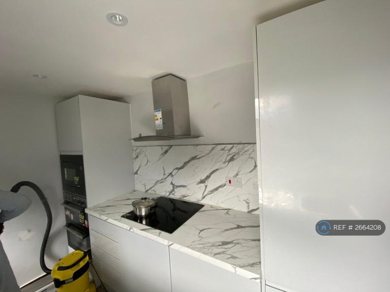 3 bedroom house in Mandale Road, Middlesbrough, TS5 (3 bed) (#2664208)