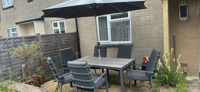 Hartman 6 seater patio set £400