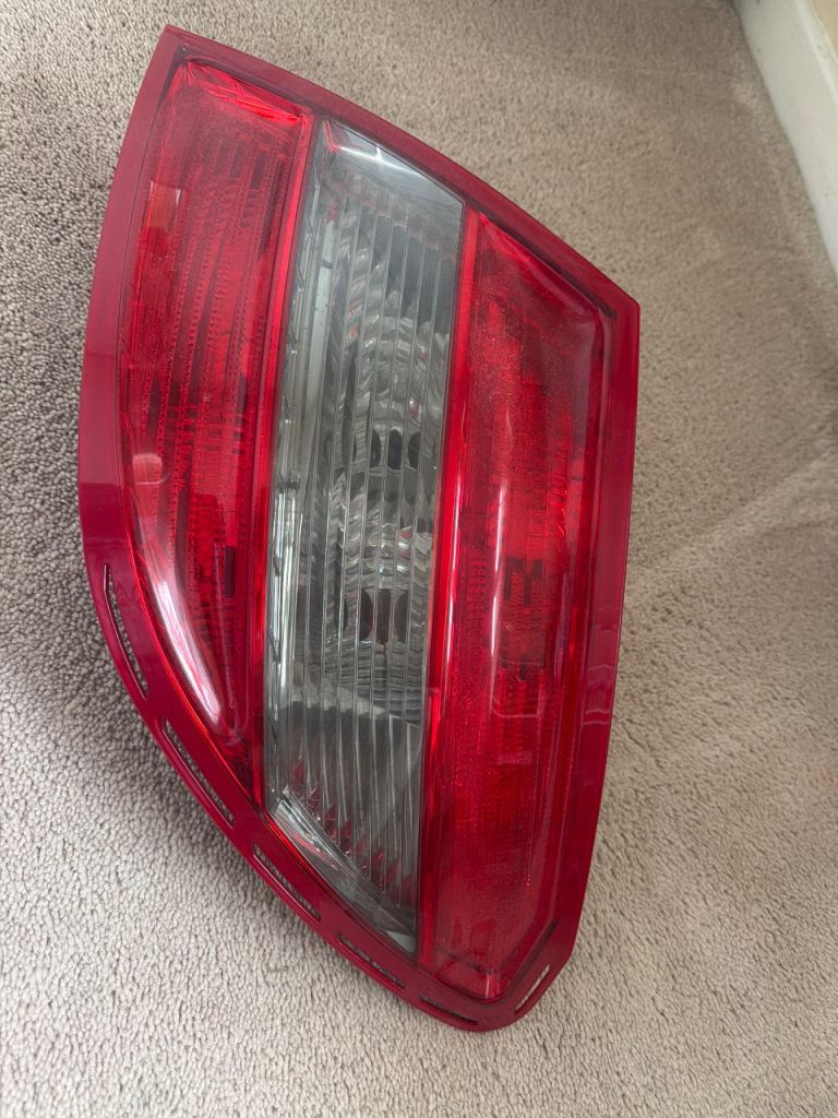C class C220 Mercedes left rear light 