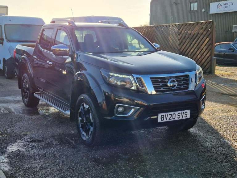 2020 Nissan Navara Double Cab Pick Up Tekna 2.3dCi 190 TT 4WD PICK UP DIESEL Manual