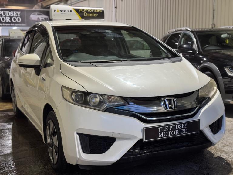 2014 Honda Fit Hybrid  Hatchback Petrol/Electric Hybrid Automatic