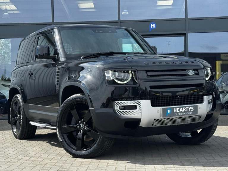 2023 Land Rover Defender 3.0 D250 Hard Top SE Auto PANEL VAN DIESEL Automatic