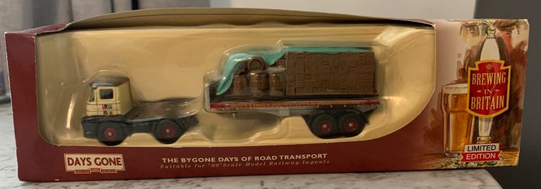 Limited Edition Lledo Days Gone Foden S21 Flatbed Trailer with Crates