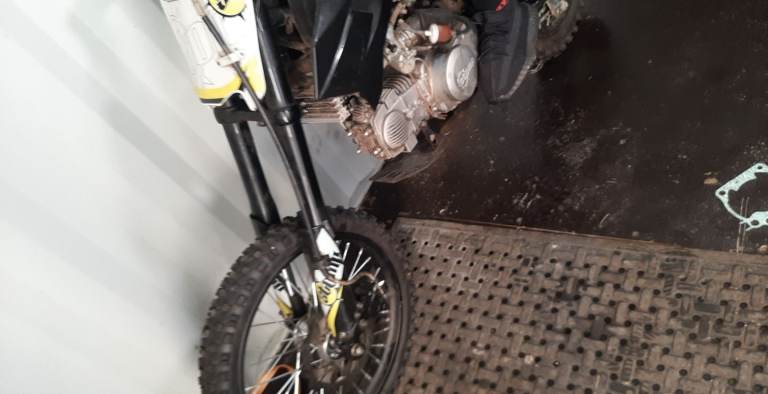 (Easy fix projects )Spares or repairs 2x pitbikes 1x quad 