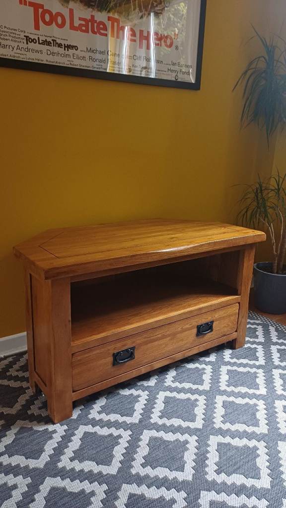 Oak Furnitureland Corner TV Media Cabinet with drawer