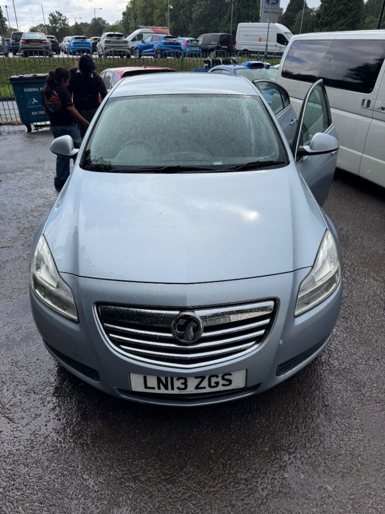 Vauxhall, INSIGNIA, Hatchback, 2013, Manual, 1796 (cc), 5 doors