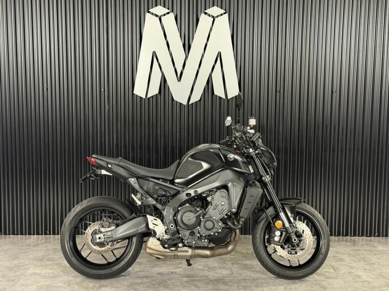 2022 Yamaha MT-09 900 Hyper-naked Petrol Manual Euro 5 (119 ps)