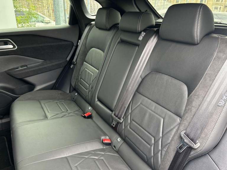 2025 Nissan Qashqai 1.3 DIG-T MHEV N-Design Euro 6 (s/s) 5dr SUV PETROL Manual