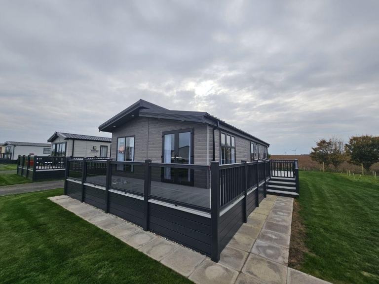 Sunseeker Devonwood in Hull  - Lodge / Caravan 
