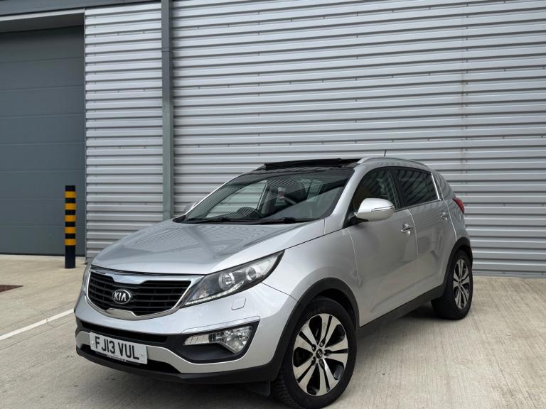 2013 KIA SPORTAGE 2.0 CRDi KX-3 5dr [Sat Nav] ++ HIGH SPEC ++ PANROOF ++ CAMERA