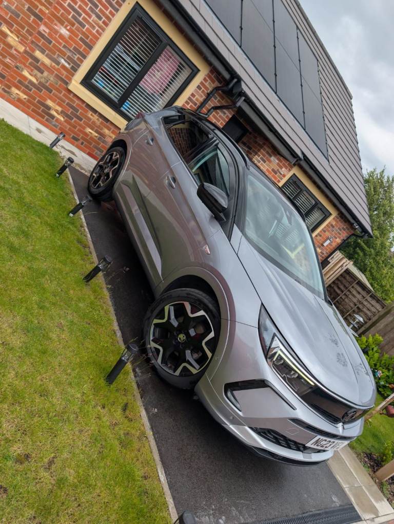 Vauxhall, GRANDLAND, Hatchback, 2023, Manual, 1199 (cc), 5 doors