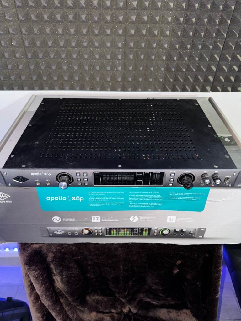 Apollo X8P Thunderbolt Studio Audio Interface With UAD Plug Ins - Barely Used!