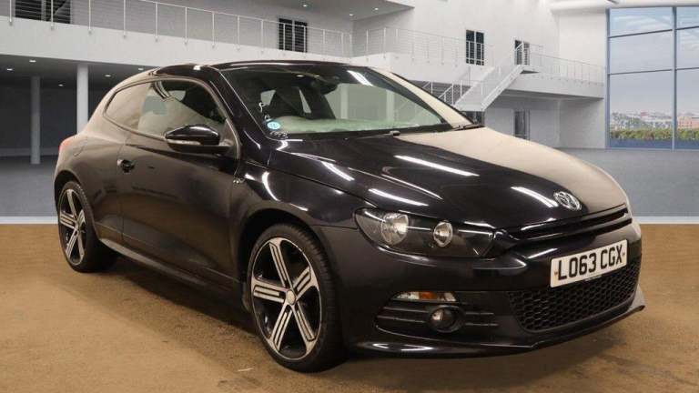 2013 Volkswagen Scirocco 2.0 TDi BlueMotion Tech R-Line 3dr DSG COUPE DIESEL Automatic