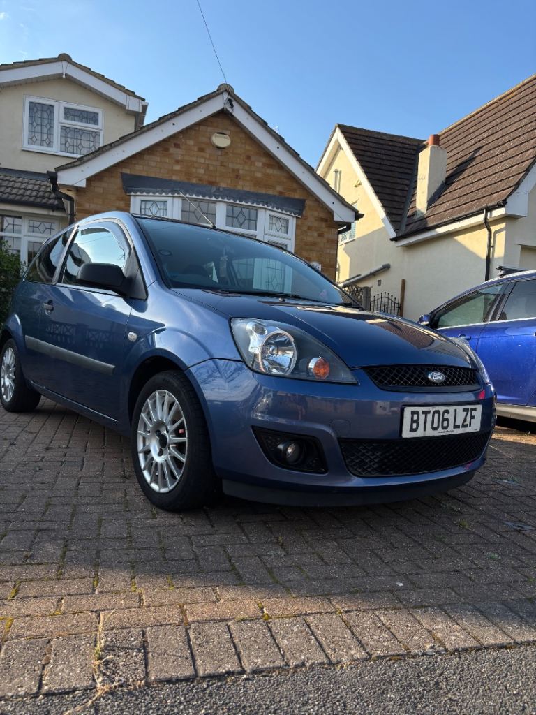 Ford, FIESTA, Hatchback, 2006, Manual, 1388 (cc), 3 doors