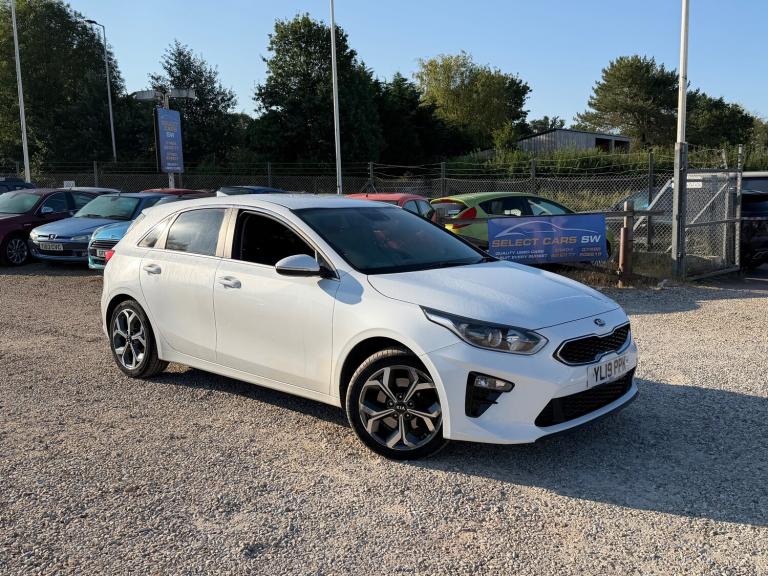 2019 Kia Ceed 1.6 CRDi 3 Hatchback 5dr Diesel DCT Euro 6 (s/s) (114 bhp)