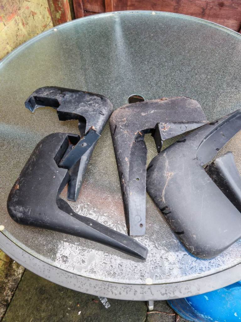 Transit mk7 mud flaps. 