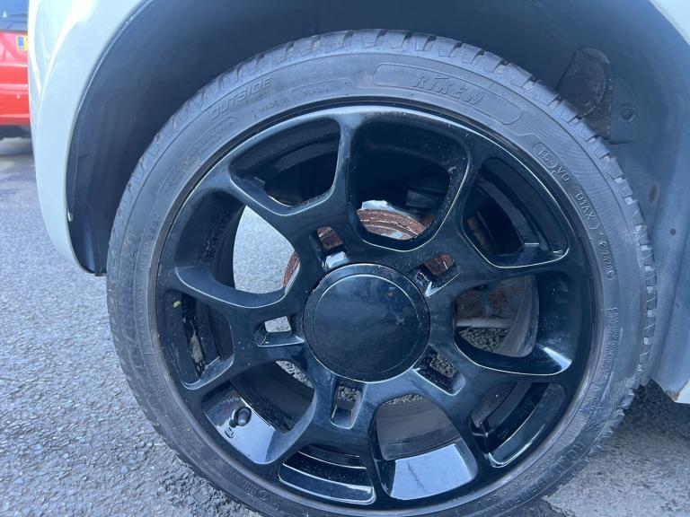 2011 Fiat 500 0.9 TwinAir Plus 3dr HATCHBACK PETROL Manual