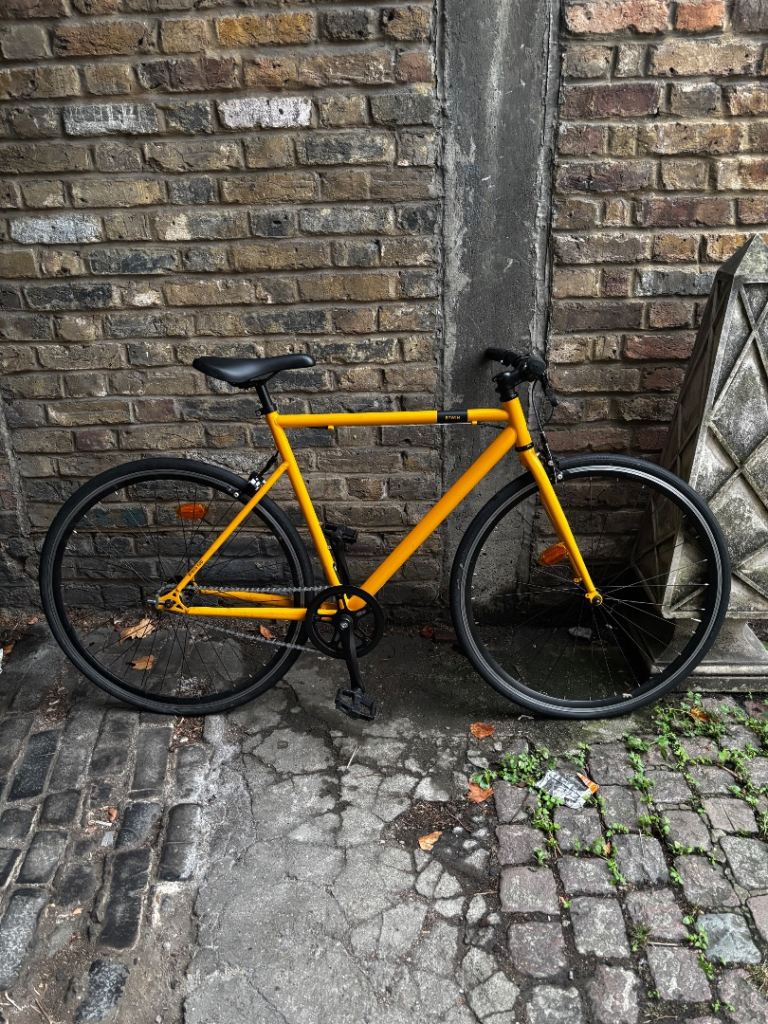 Yellow Single Speed City Bike – Good Condition