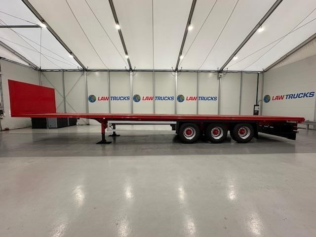 Schmitz Tri Axle Flatbed Trailer