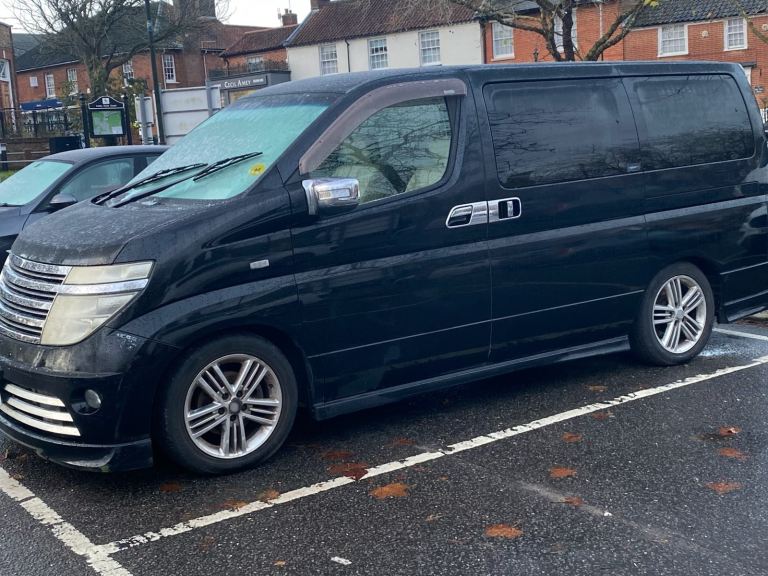 Nissan, 2002, 3500 (cc)