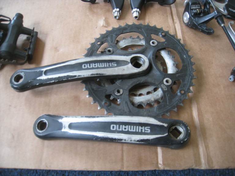 bike crank set - shimano m440 mtb / square taper fit 